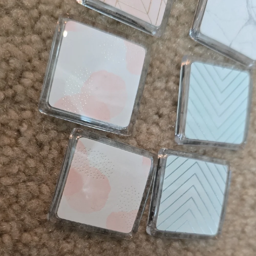 Set of 8 Decorative Square Magnets